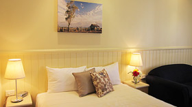 Queen Disabled Suite at Dalby Mid Town Motor Inn Queen Disabled Suite at Dalby Mid Town Motor Inn