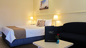 Queen Suite at Dalby Mid Town Motor Inn Queen Suite at Dalby Mid Town Motor Inn